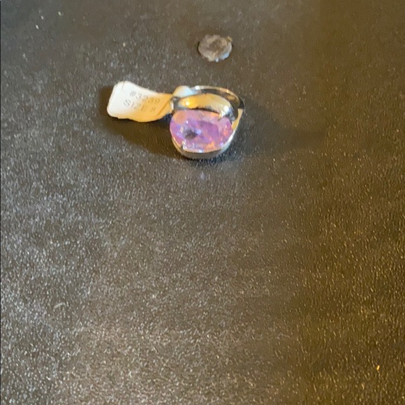 Ring - Picture 1 of 3